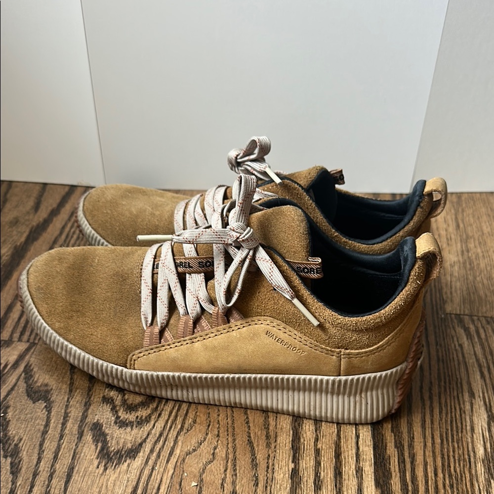 Sorel women’s waterproof Suede Casual Sneakers in Tan Sz 8 - Picture 4 of 10